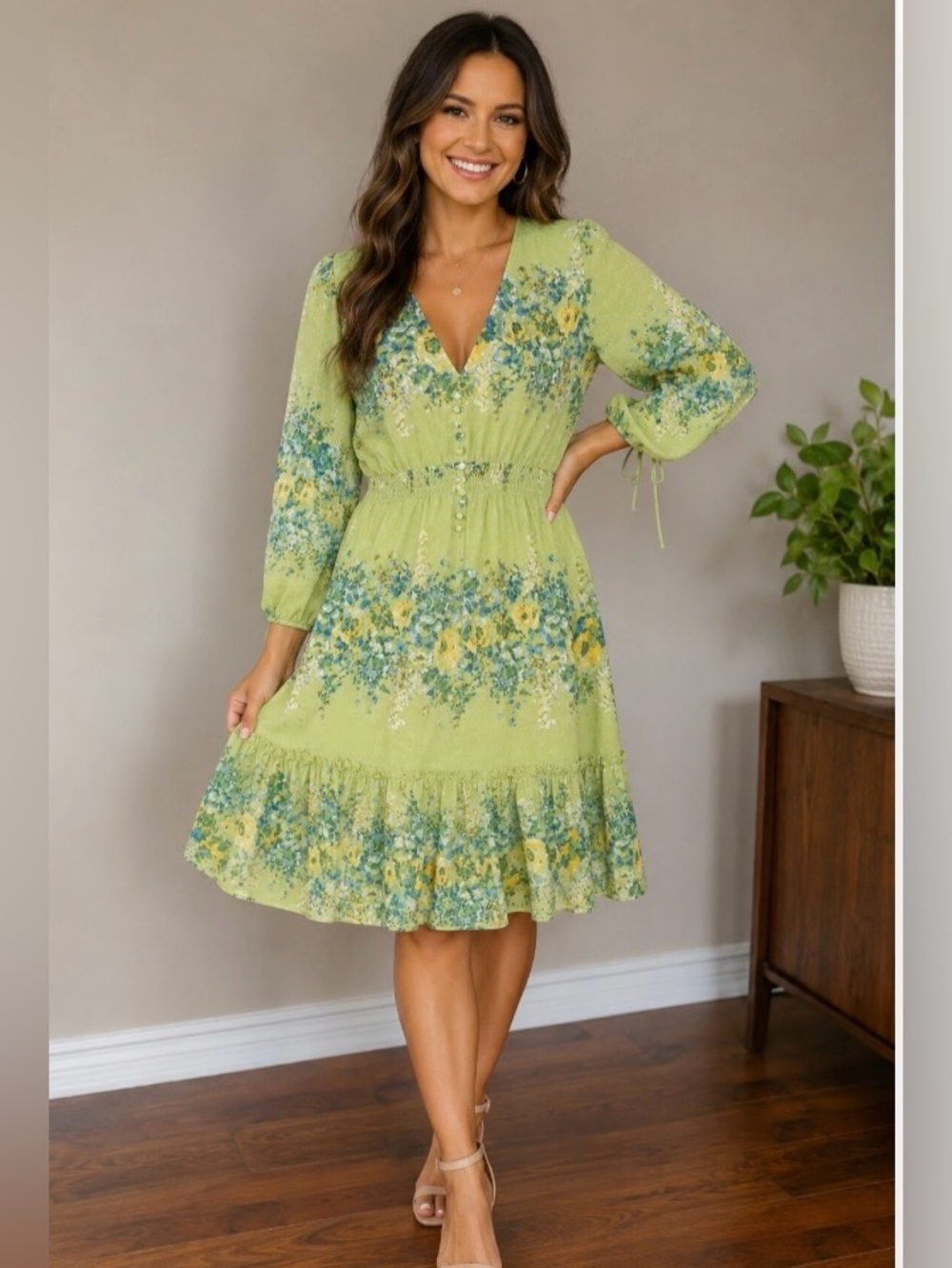 Taylor Floral Dress Green Yellow Size 8 Smocked Waist Lined Ruffle Hem Spring